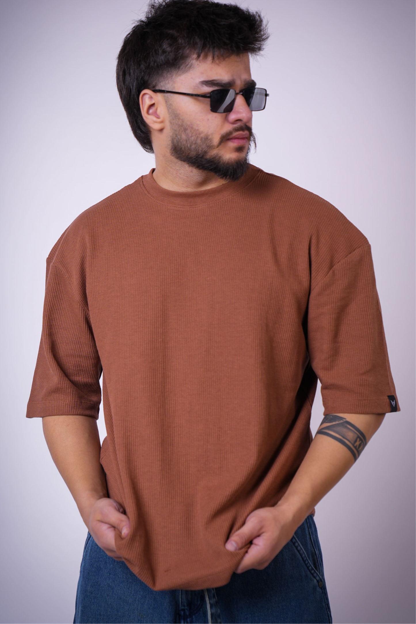 WAFFLE OVERSIZED BROWN T-SHIRT
