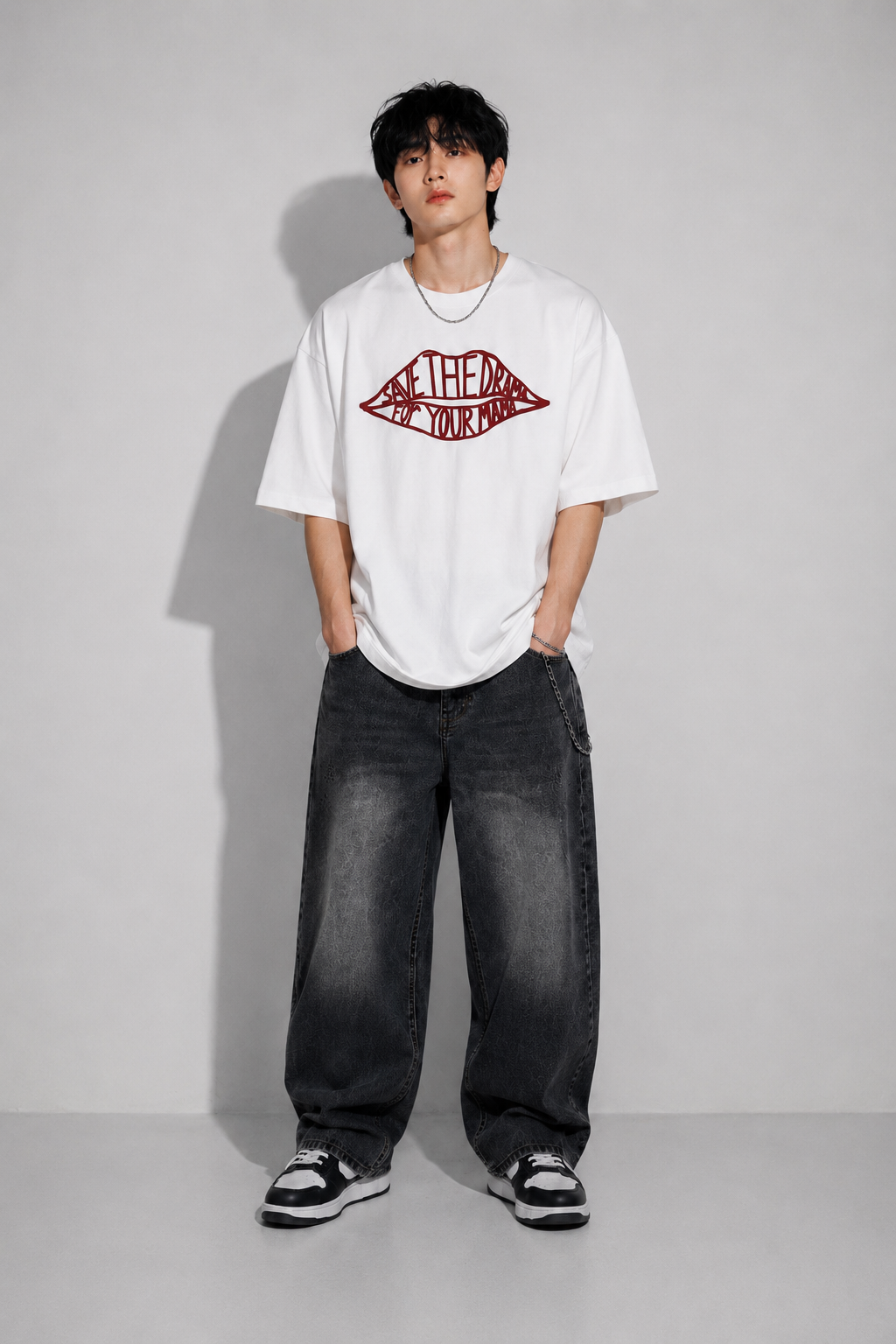 XO Kiss Oversized Tee