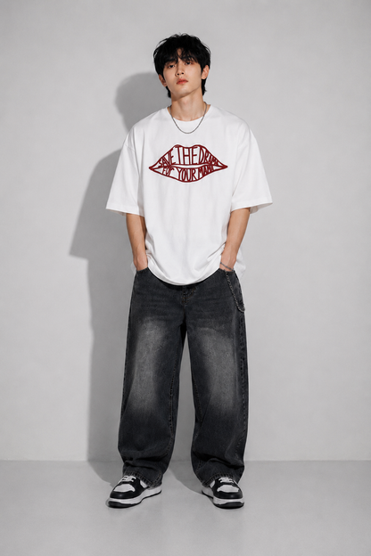 XO Kiss Oversized Tee