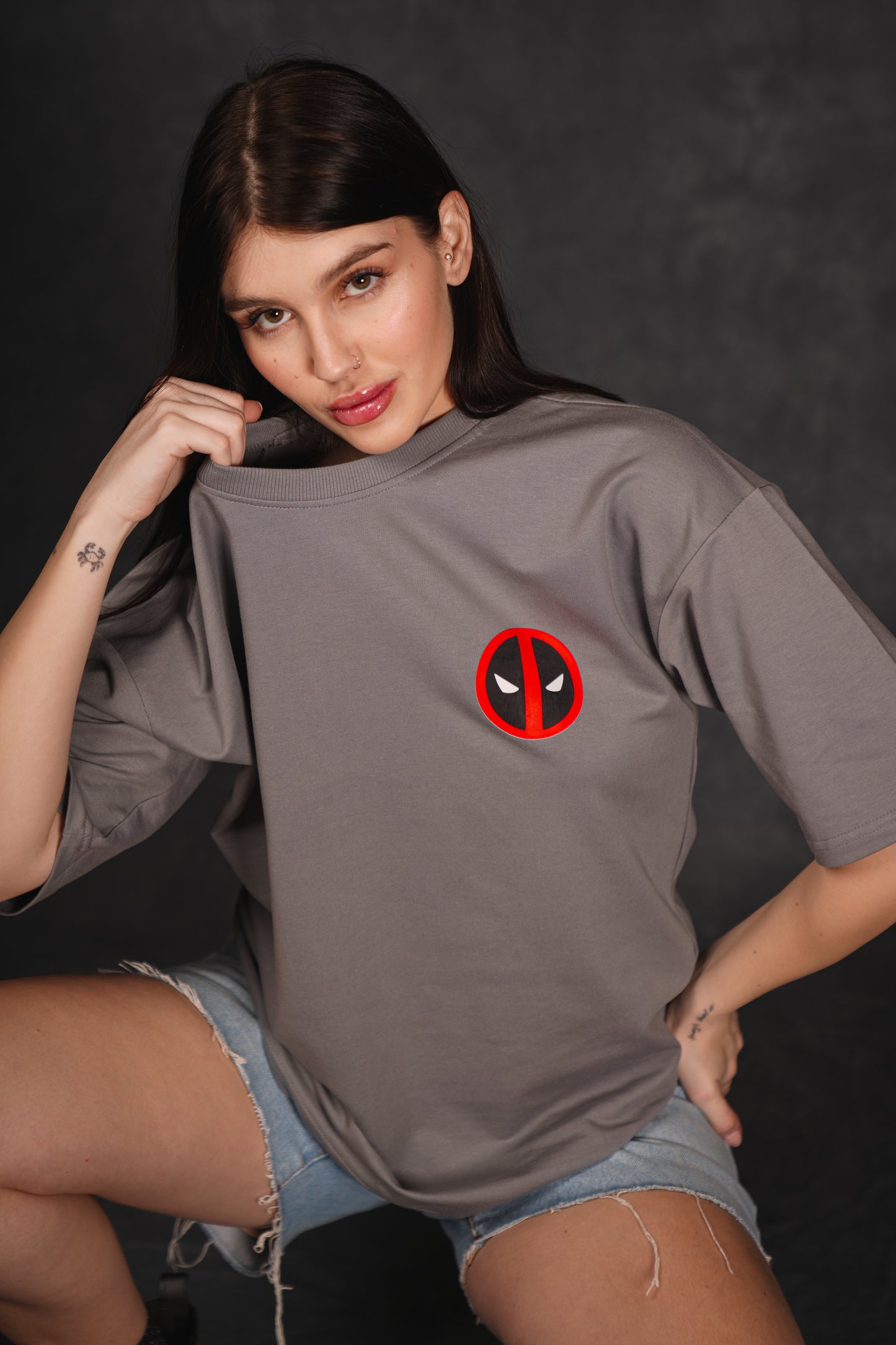 DEADPOOL GREY OVERSIZED T-SHIRT