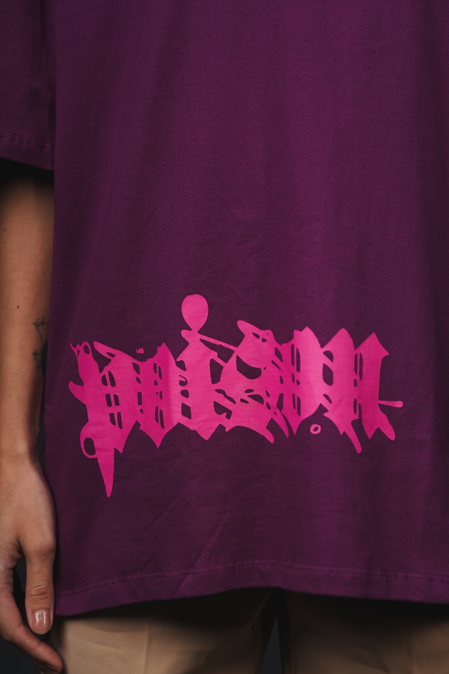 POISON/GANGSTER PURPLE OVERSIZED T-SHIRT