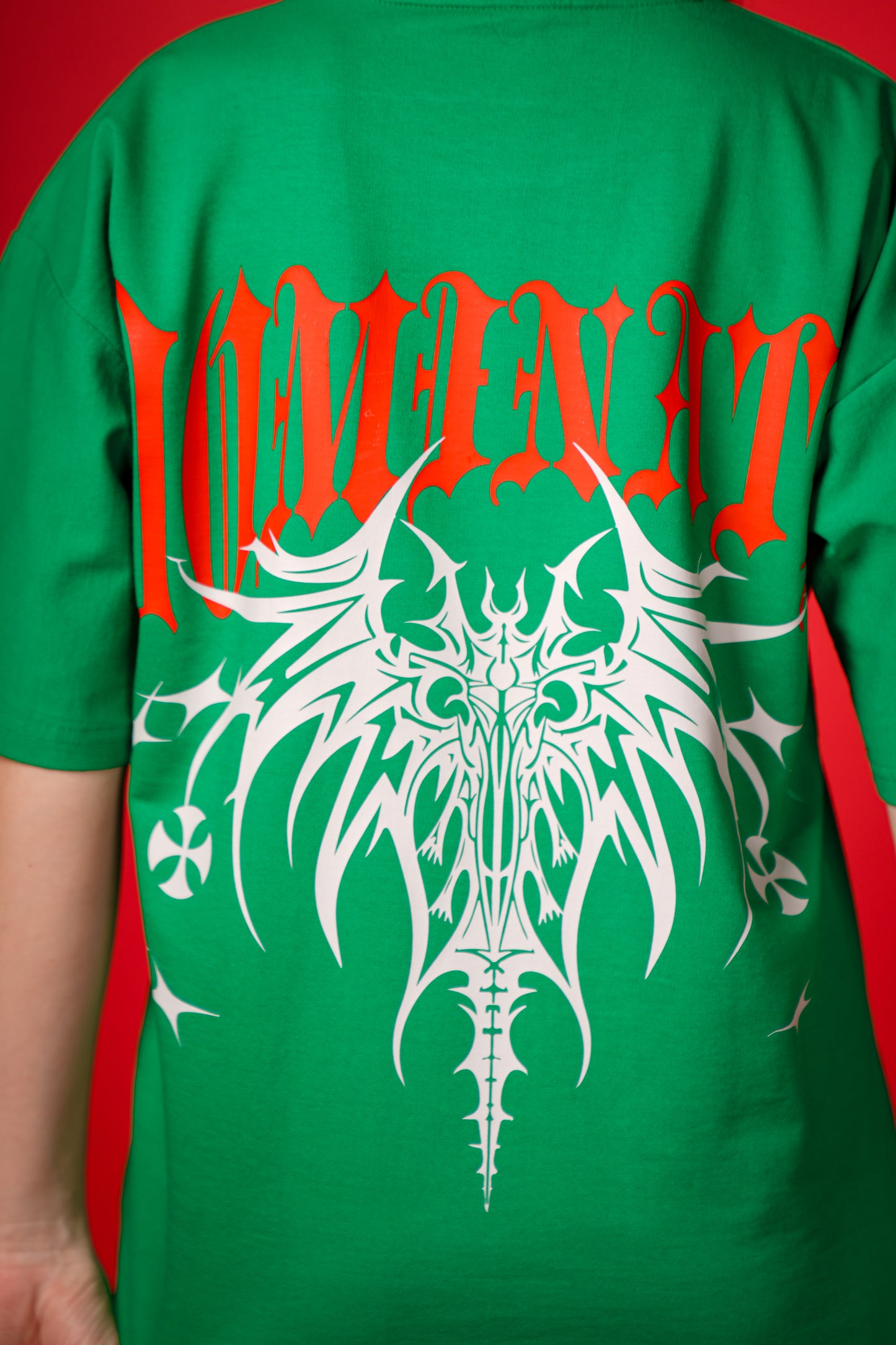 DOMINATE GREEN OVERSIZED T-SHIRT