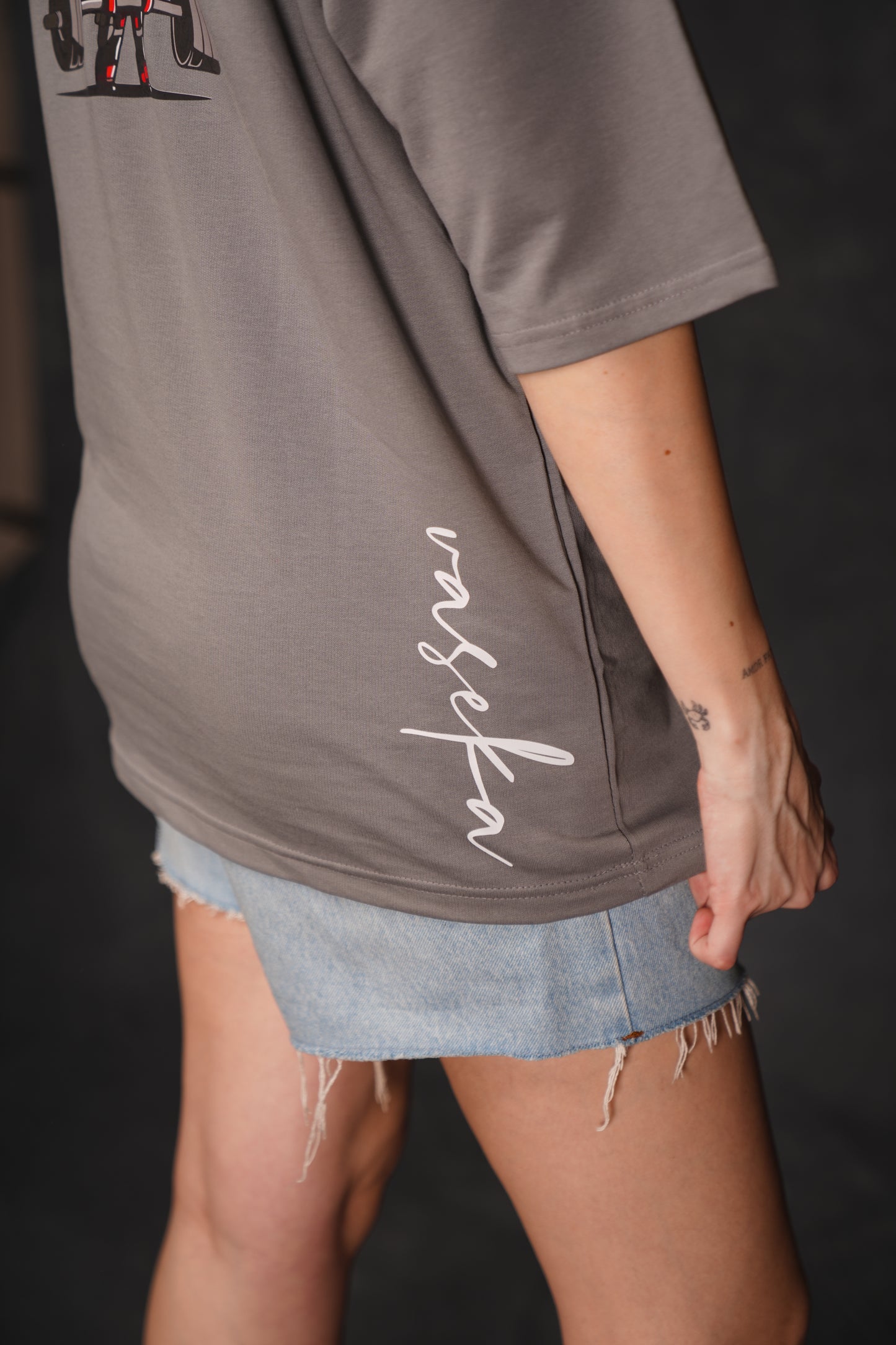 DEADPOOL GREY OVERSIZED T-SHIRT