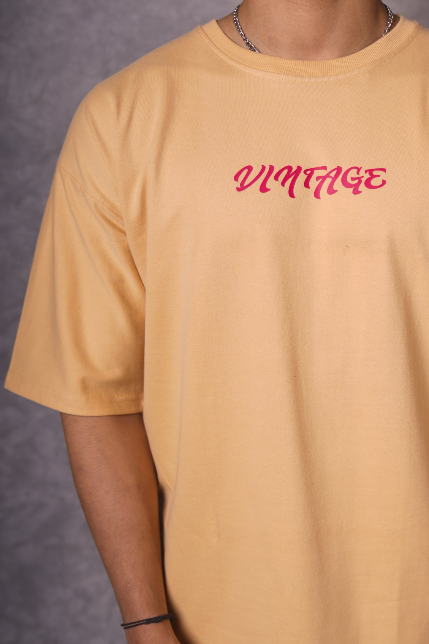 VINTAGE BEIGE OVERSIZED T-SHIRT
